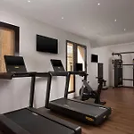 Nh Centro Hotel 4*