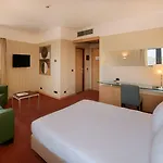 Nh Centro Hotel
