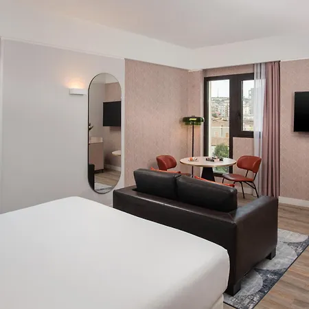 Nh Centro Hotel