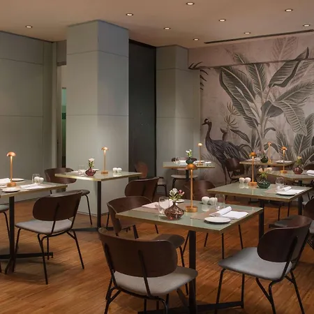 卡塔尼亚中心nh酒店 4* 卡塔尼亚