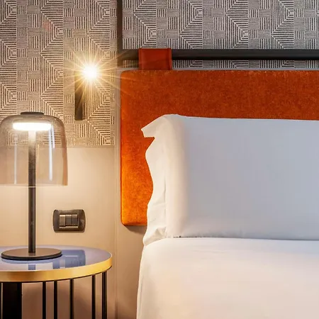 Nh Centro Hotel 4*