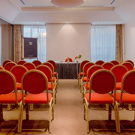 Nh Centro Hotel