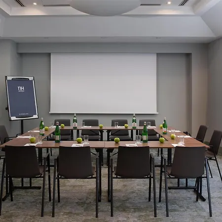 卡塔尼亚中心nh酒店 4* 卡塔尼亚