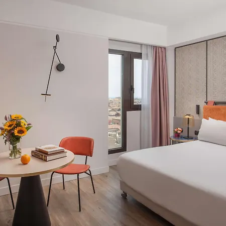 Hotel Nh Centro