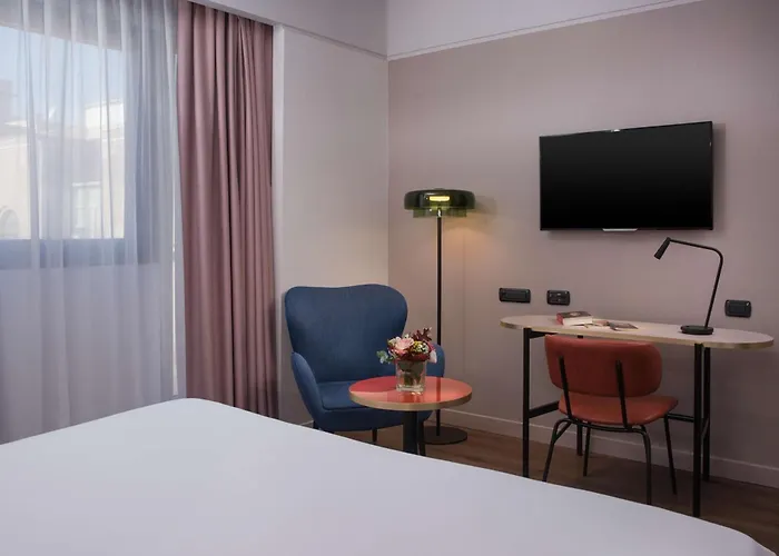 Nh Centro Otel Katanya