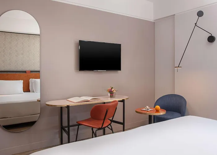 Otel Nh Centro Katanya